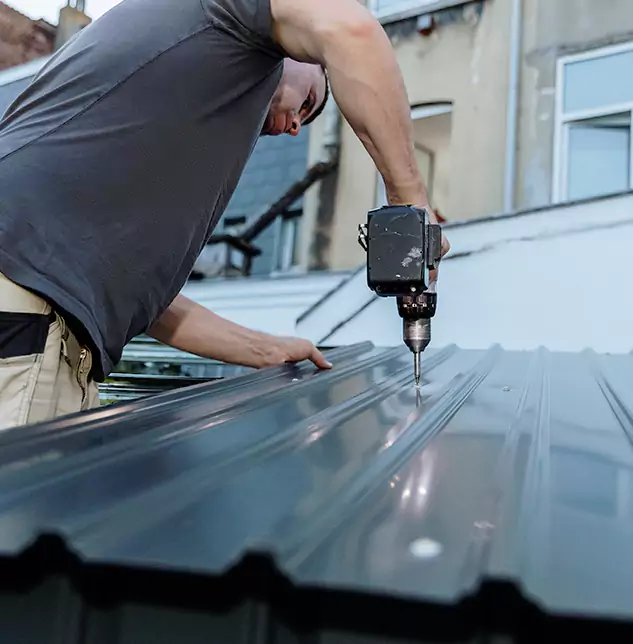 Premier Metal Roofing Company: Experienced Metal Roofers Delivering Steel Roofing Contractors Excellence in University Place, WA
