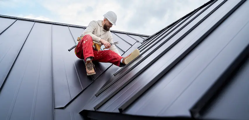 Professional Roof Valley Installation Services in University Place, WA